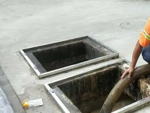 宜君化粪池清理